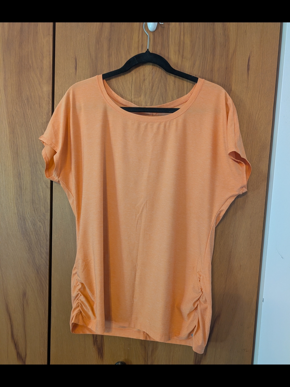 Eddie Bauer Orange Short Sleeve Athletic Tee with Side Ruching Sz L